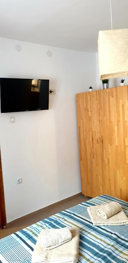 Apartments And Room Vela Senj  Exterior photo